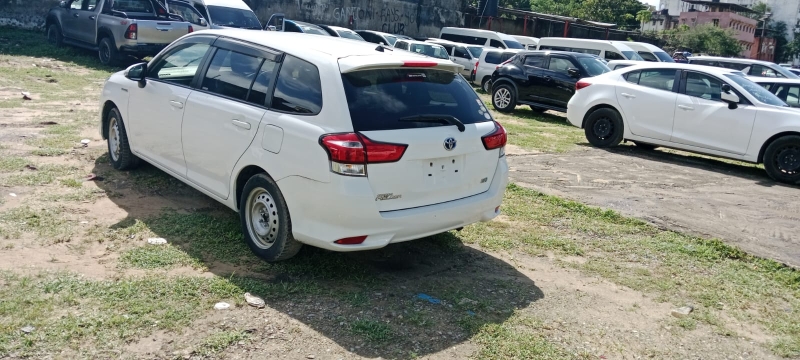 TOYOTA Fielder