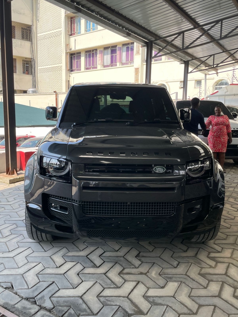 LAND Defender