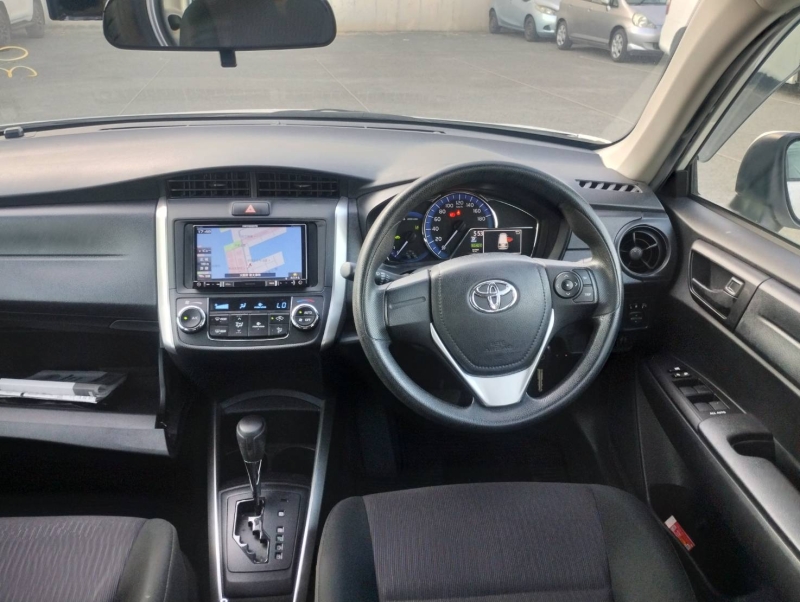 TOYOTA Fielder