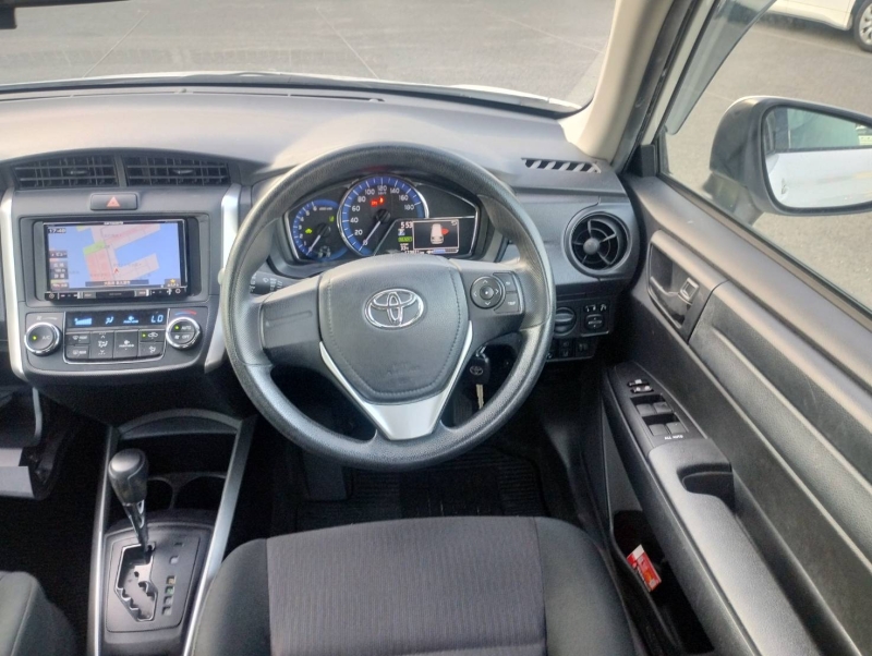 TOYOTA Fielder