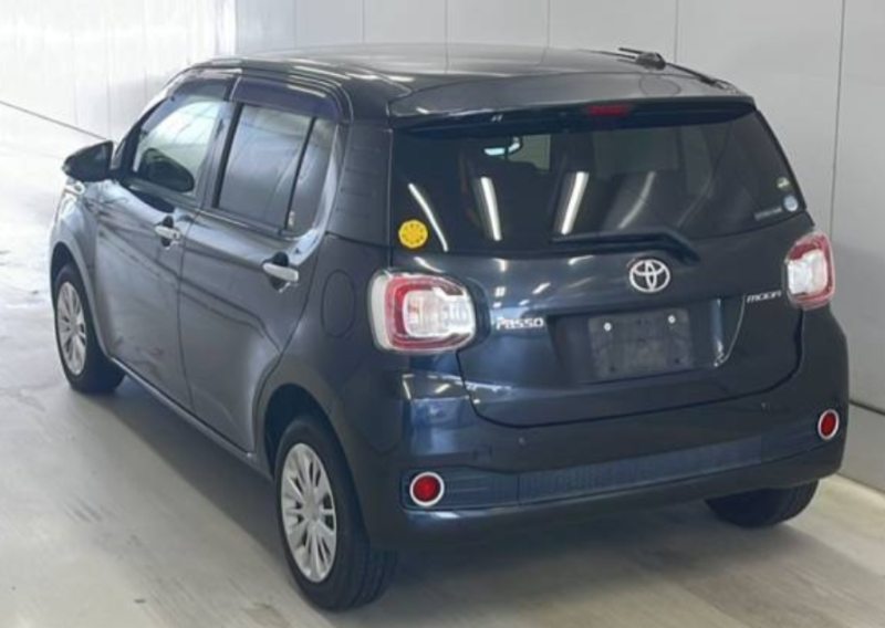 TOYOTA Passo