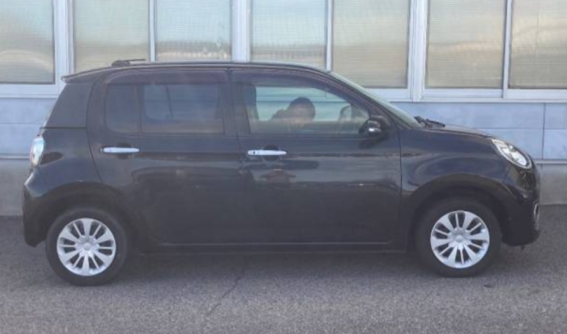 TOYOTA Passo