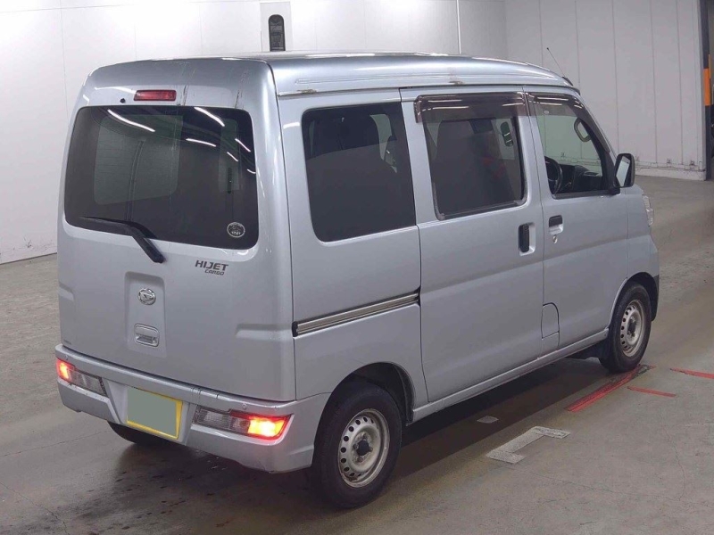 DAIHATSU Hijet Cargo