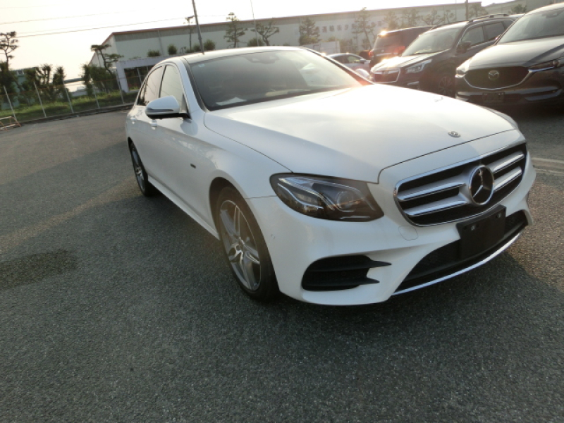 MERCEDES-BENZ E350