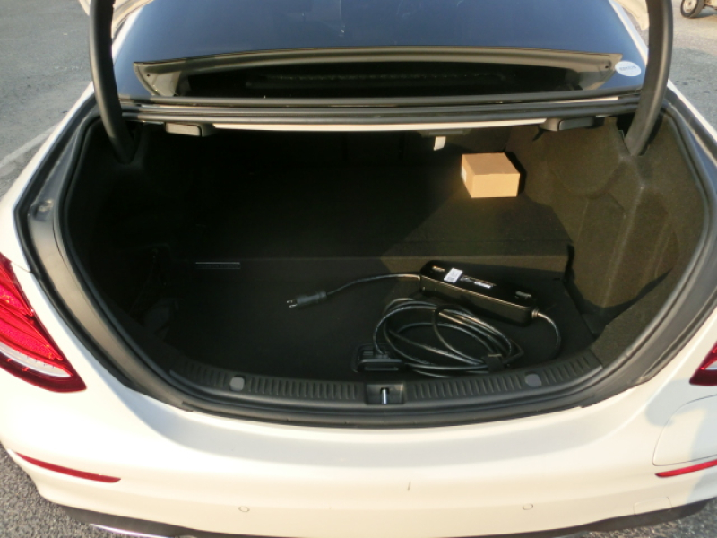 MERCEDES-BENZ E350