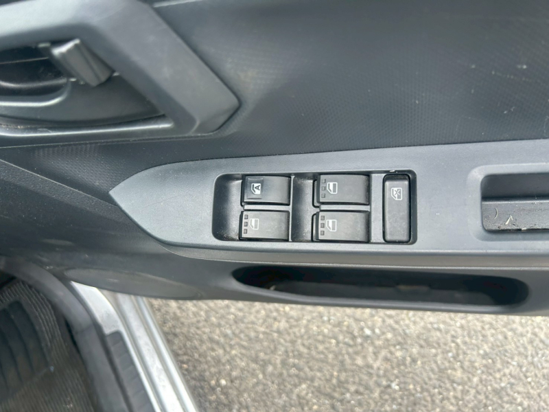 DAIHATSU MiraES